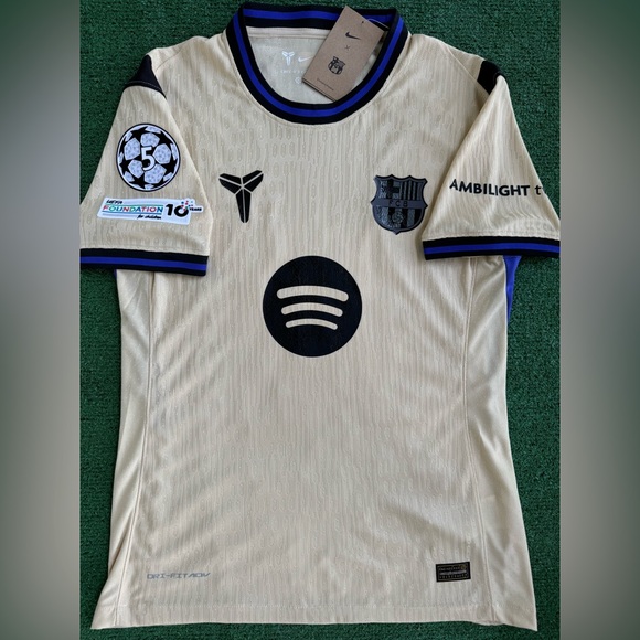 2025/26 FC Barcelona away soccer jersey Lamine Yamal - Picture 1 of 13